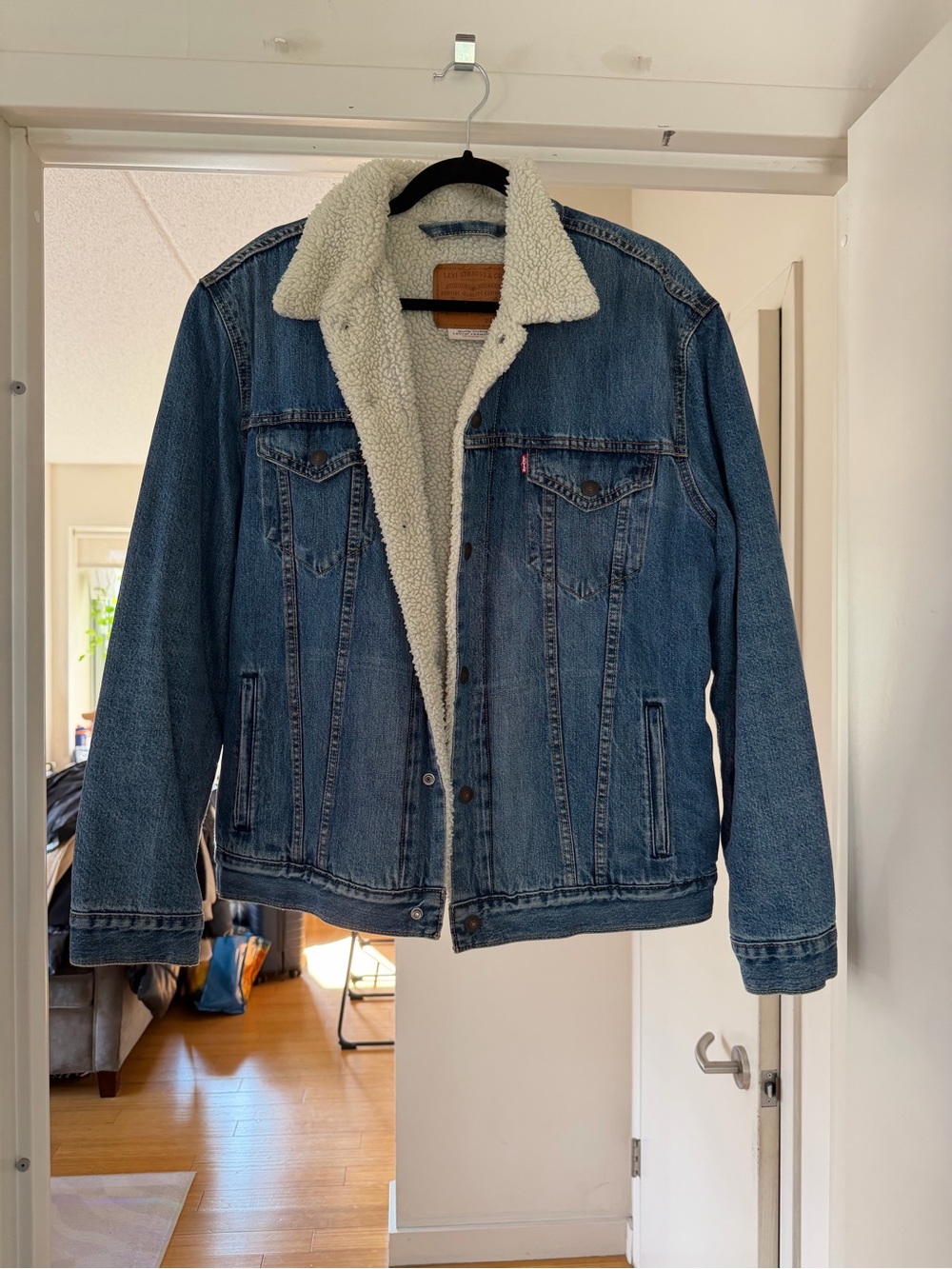 Men’s Levi Denim Jacket Sherpa Lining